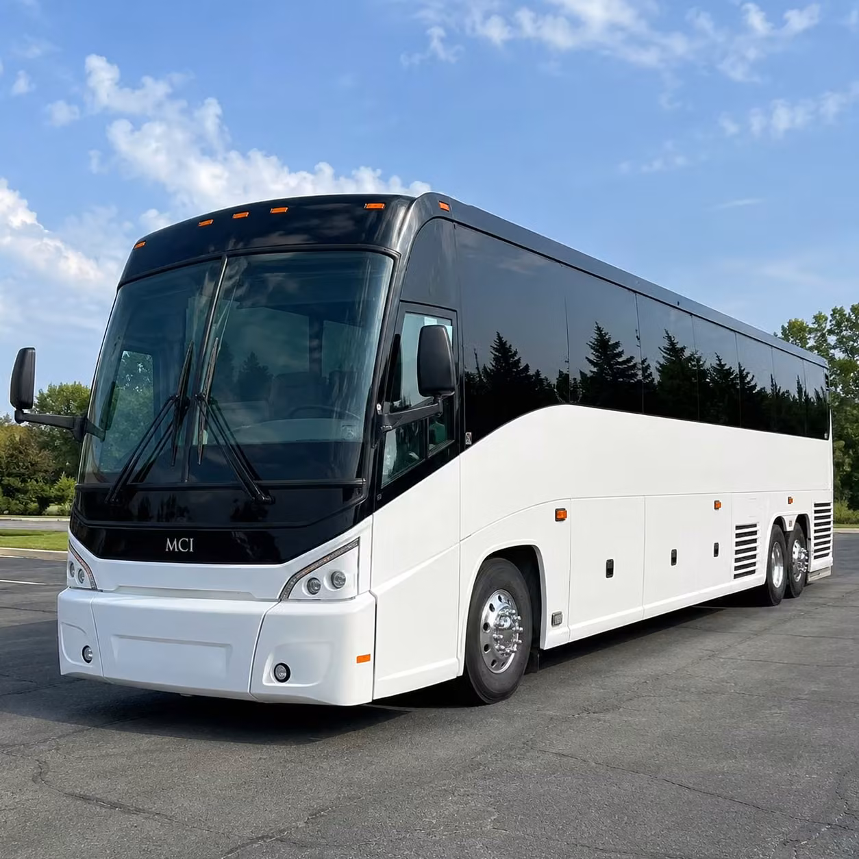 charterbusglendaleaz com can handle multi day long distance transportation for glendale sports teams and schools