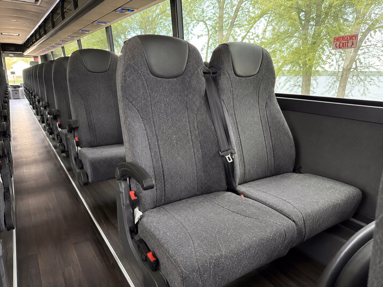 glendale charter buses for long distance academic and overnight field trips