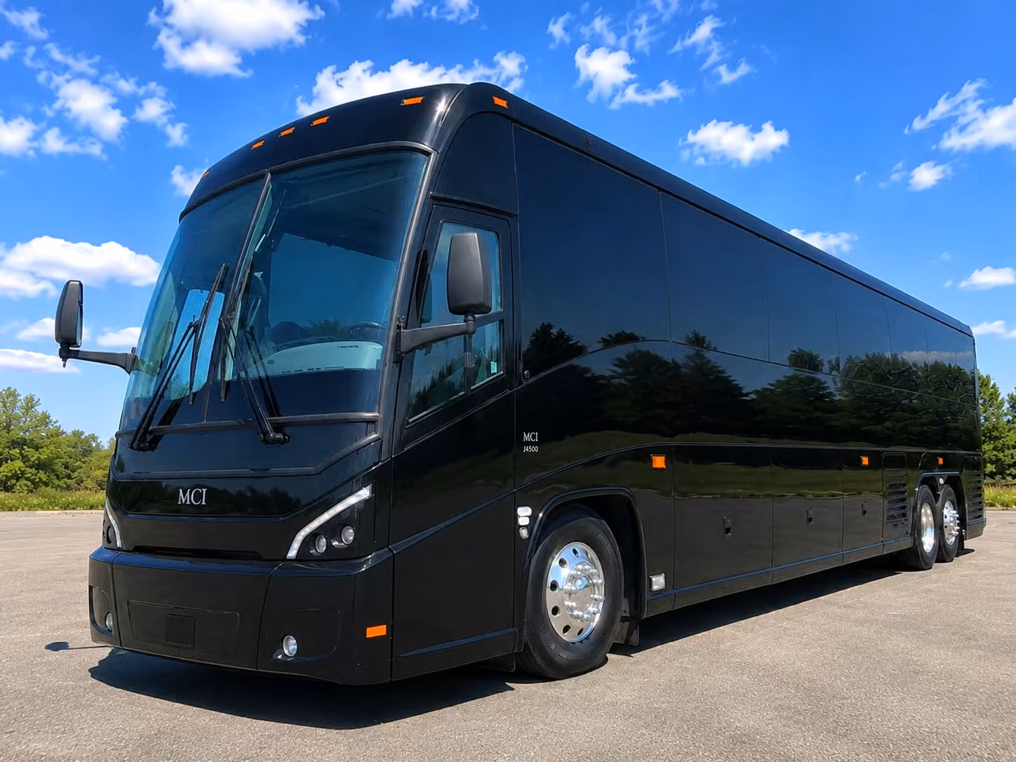 glendale wedding shuttle bus rentals that keep every guest on schedule