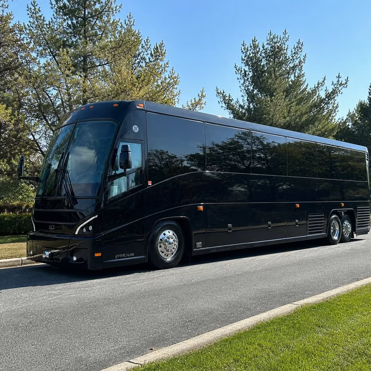 school field trip charter bus rentals in glendale